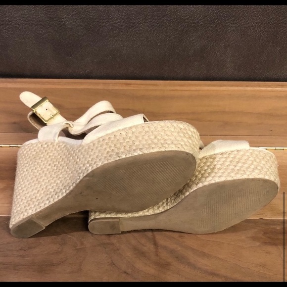 Steve Madden Canvas Wedges - Picture 3 of 6